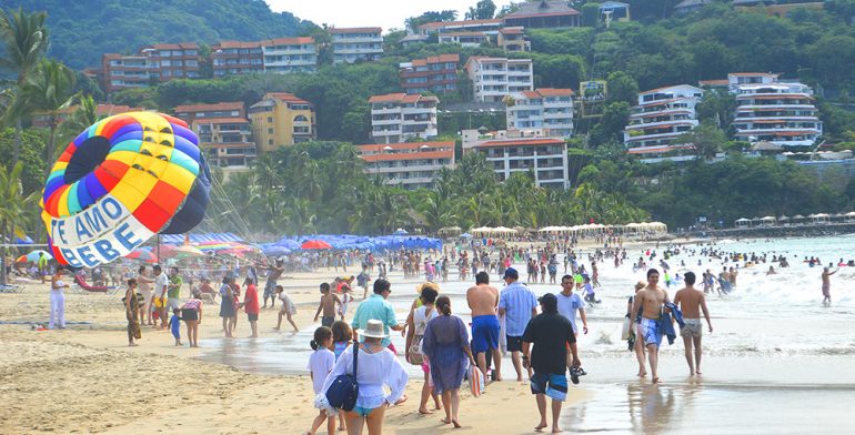 Superan zona Dorada de Acapulco e Ixtapa el 90 de ocupación hotelera