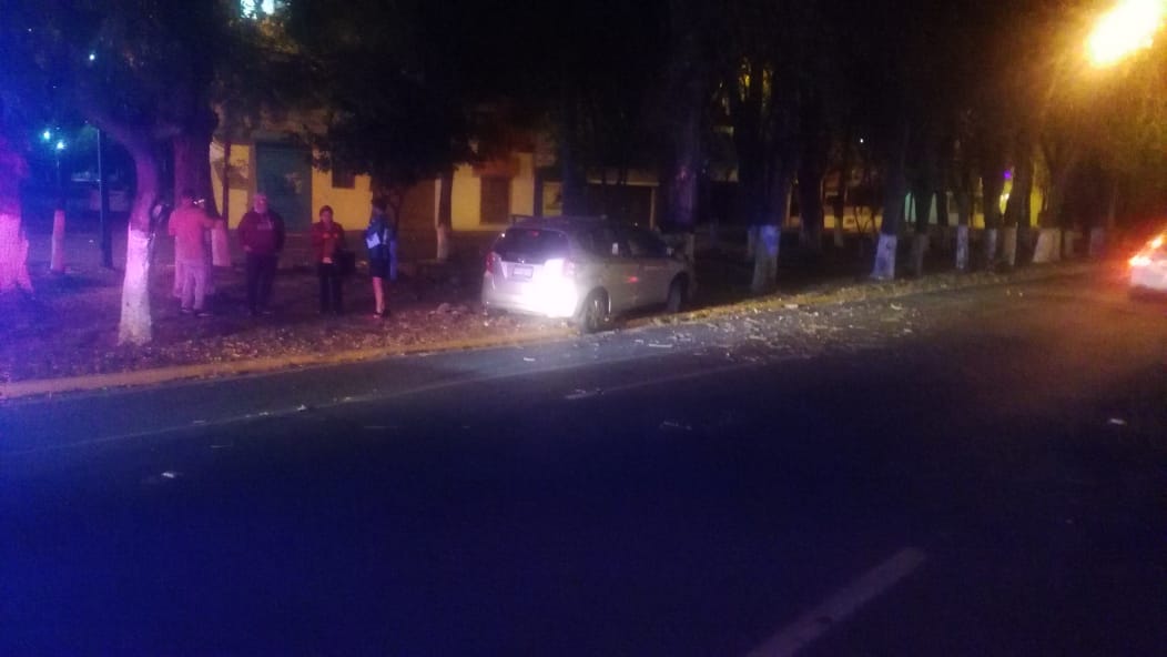 Choca Contra Rbol En Bulevar Garc A De Le N Morelia