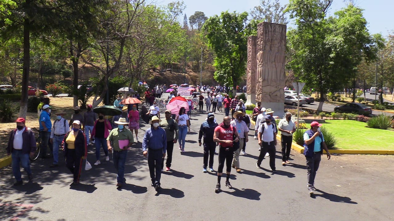 Poder De Base Marcha En Morelia En Demanda De Pagos Y Contrataciones