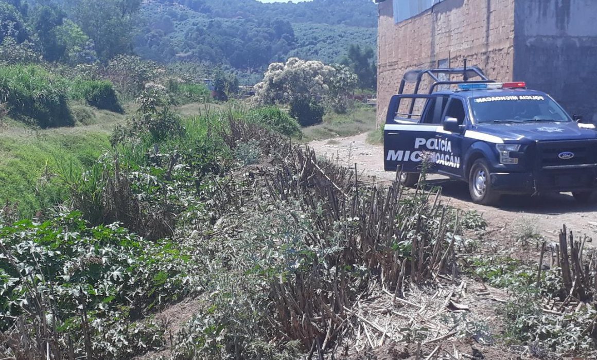 Hallan 2 cuerpos baleados con signos de tortura en Zinapécuaro