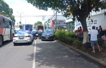 Choque Por Alcance Deja 3 Personas Lesionadas En Avenida Madero Poniente