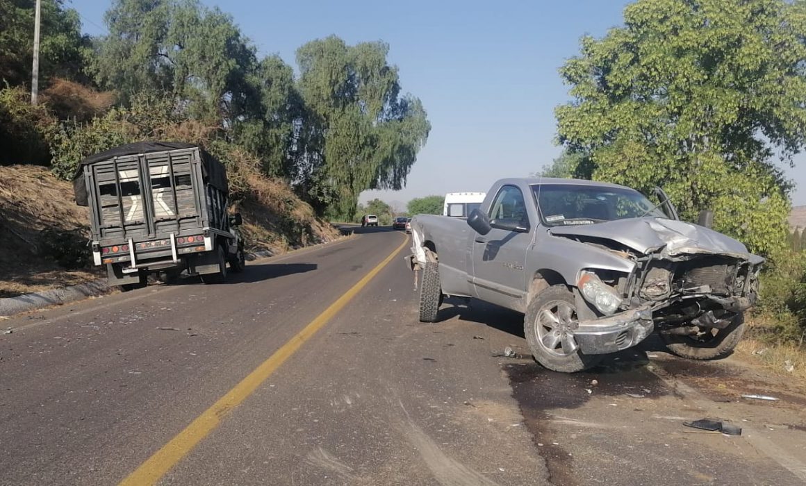 Choque Frontal Deja Muertos En La Morelia Maravat O Quadrat N Michoac N