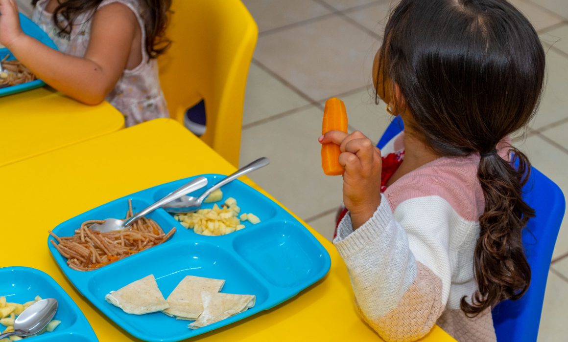 Supervisa DIF Michoacán trabajo en estancia infantil Nidos de Apatzingán