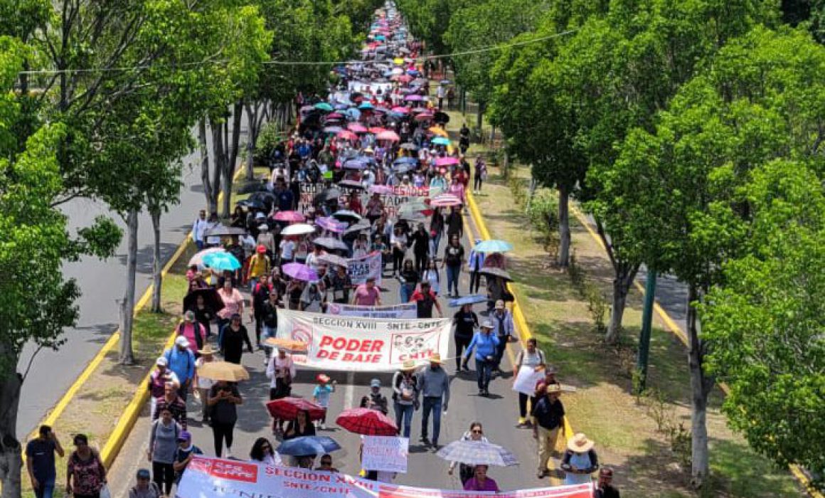 Inicia Poder De Base Su Marcha A Palacio De Gobierno En Morelia