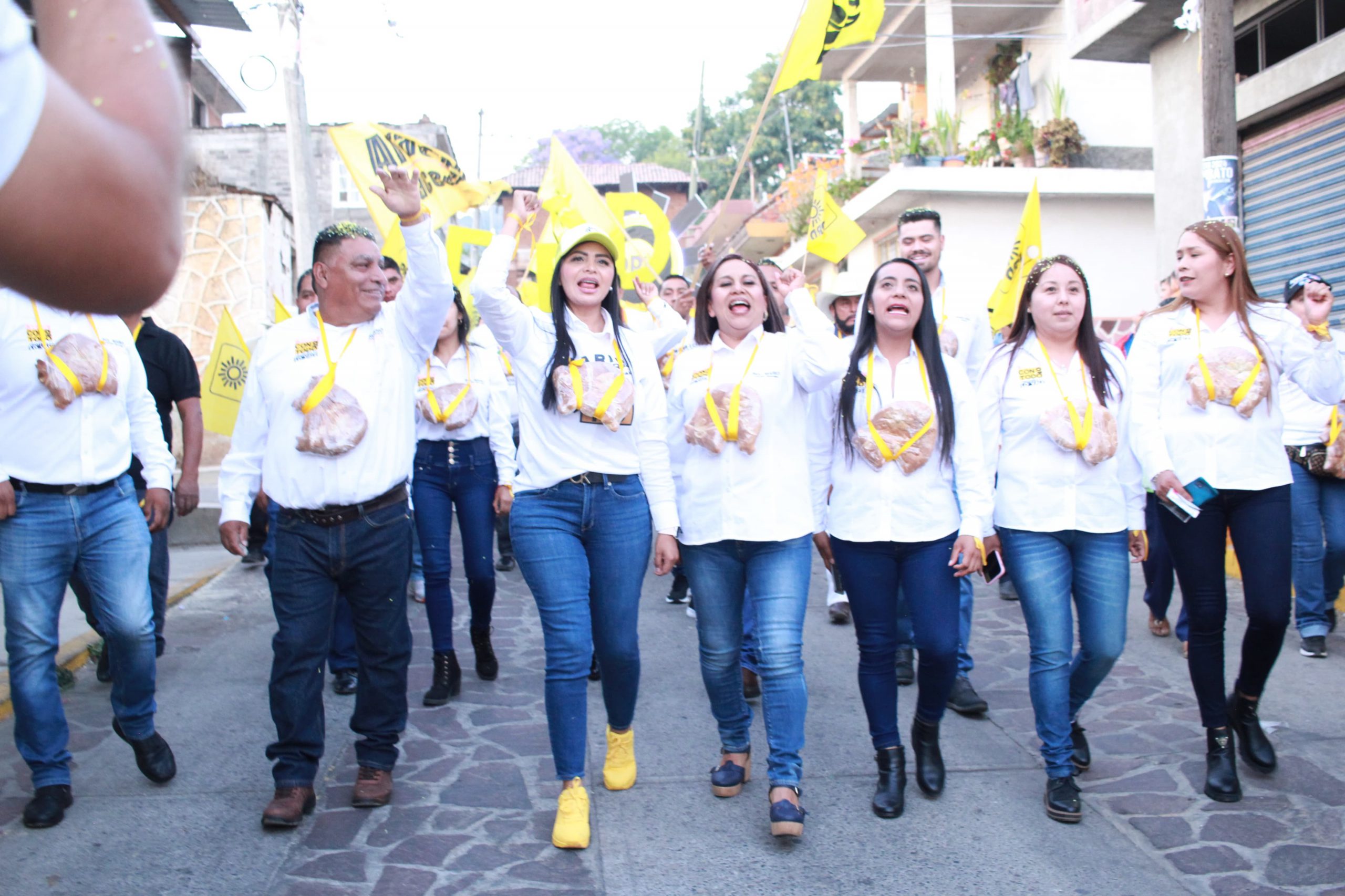 Vamos Por Un Michoac N Que Camine En Paz Y Desarrollo Araceli Saucedo