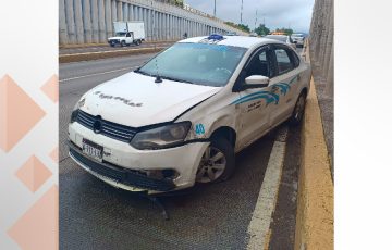 Derrapa Taxista Y Choca En Bajopuente De La Salida A Charo Morelia