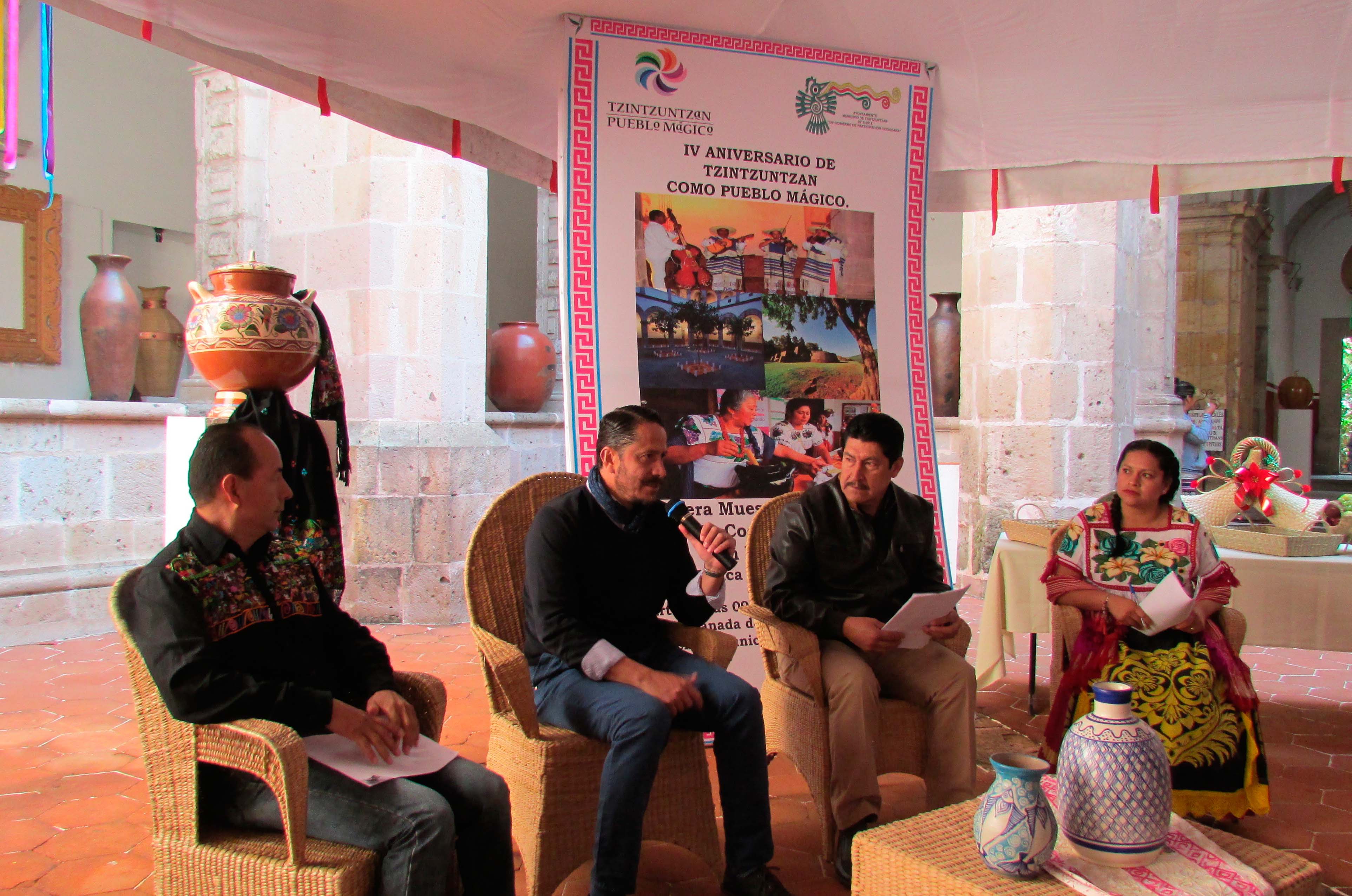 Domingo de fiesta en Tzintzuntzan por aniversario como Pueblo Mágico