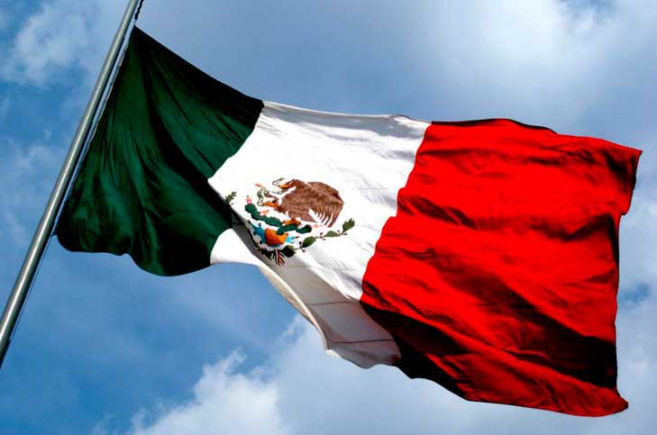 Cambia USA Today su logo por la bandera de México