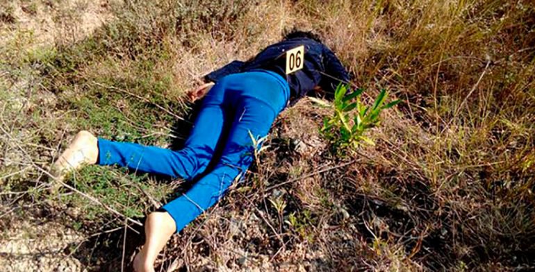 Matan A Mujer Y Abandonan Su Cuerpo En Carretera De Oaxaca 