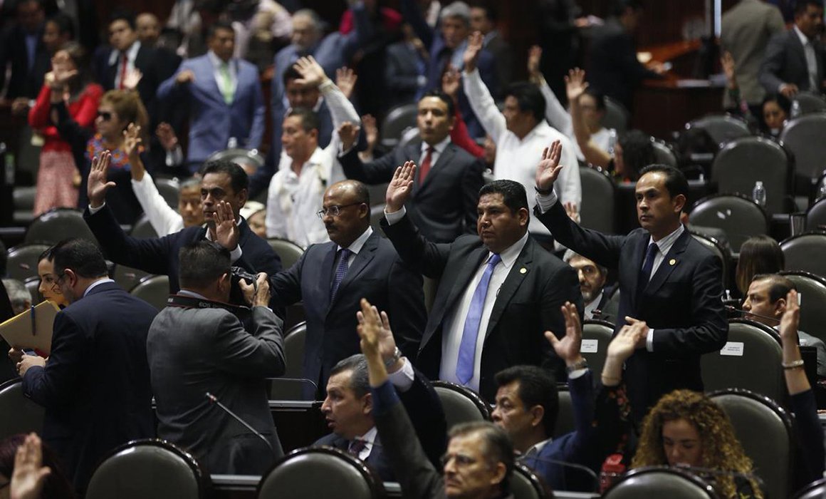 Con 303 Votos Entre Desacuerdos Y Reclamos Diputados Avalan Ley Taibo