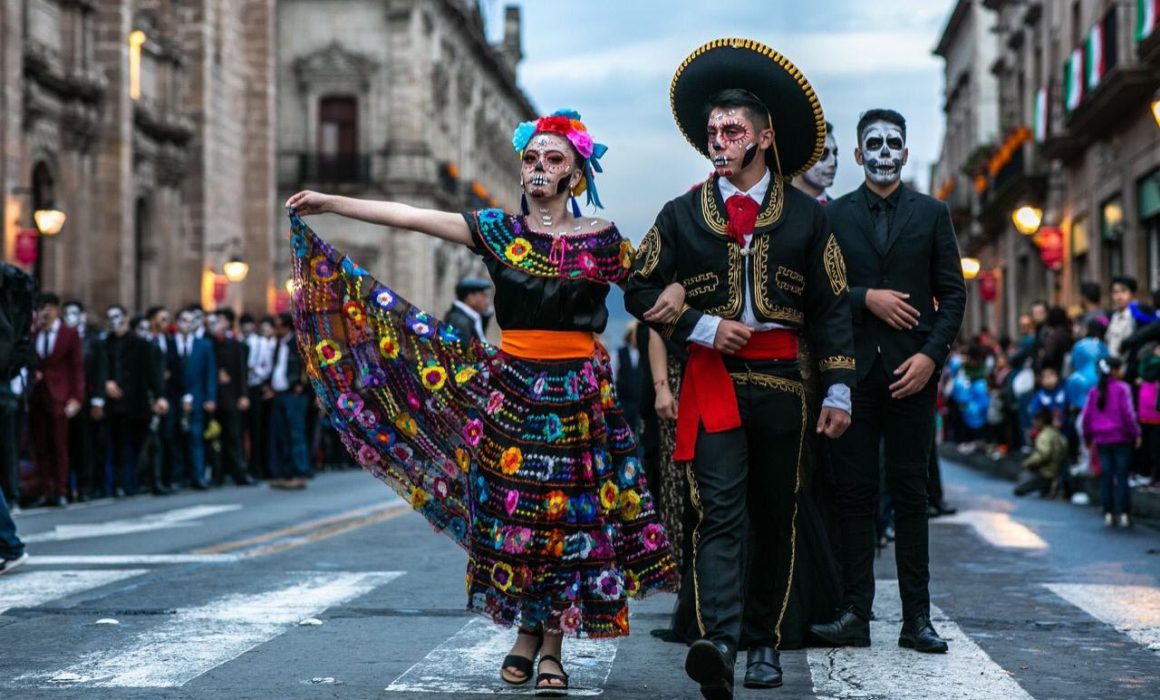 Reactivarán tradicional desfile de catrinas en Morelia