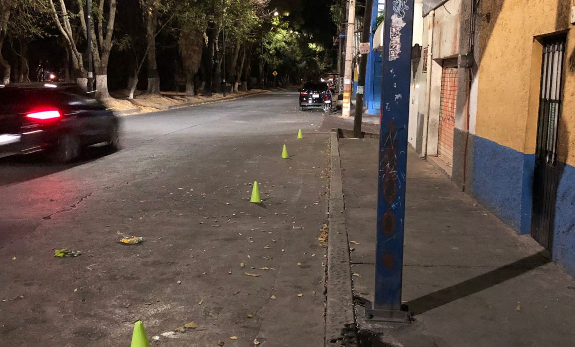 Morelia: bar Las de Zapata se apropia de la avenida Solidaridad