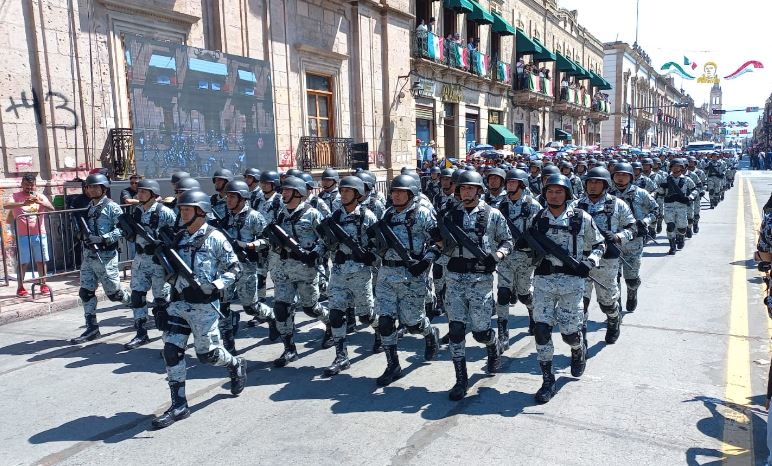 Participan Más De 6 Mil Personas En El Desfile Cívico Militar En Morelia Quadratín Michoacán 6946