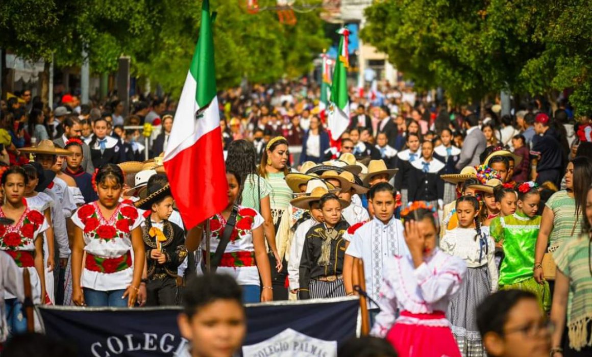 Realiza Sahuayo El Desfile De La Independencia