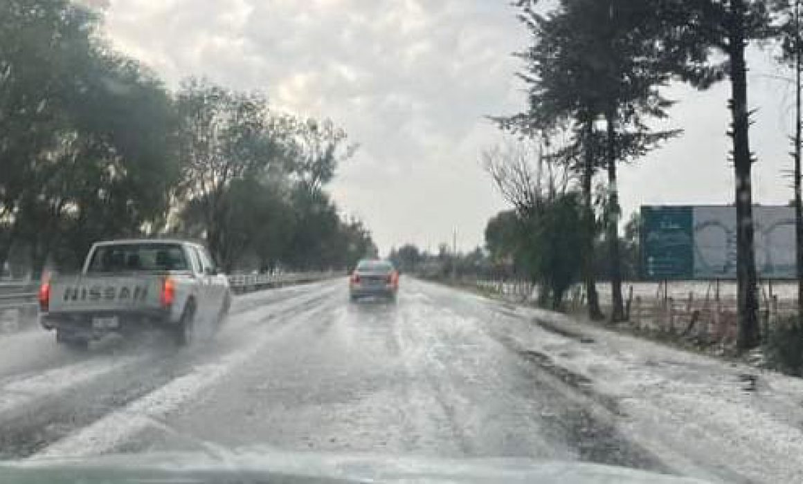 Se registra granizada en la Pátzcuaro-Morelia y en la autopista a Cuitzeo